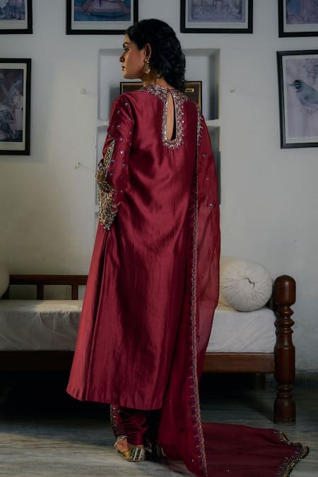 Shop_Irrau By Samir Mantri_Maroon , Chanderi, Organza Cut Work, Sequins, Embroidered Kurta Set _at_Aza_Fashions