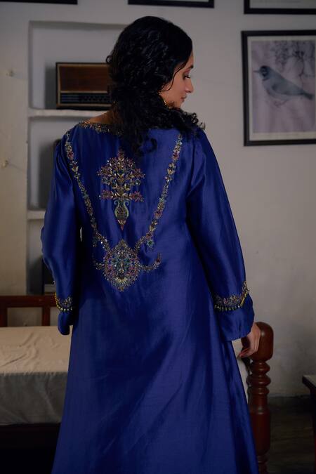 Irrau By Samir Mantri Blue , Chanderi, Organza Cut Work, Sequins, Myra Neckline Kurta Set Online at Aza Fashions Irrau By Samir Mantri_Blue , Chanderi, Organza Cut Work, Sequins, Myra Neckline Kurta Set _Online_at_Aza_Fashions