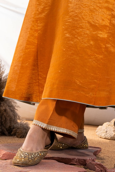 The White Tree Studio Orange Kurta Handloom Cotton Embroidery Thread Neckline And Pant Set at Aza Fashions The White Tree Studio_Orange Kurta Handloom Cotton Embroidery Thread Neckline And Pant Set _at_Aza_Fashions