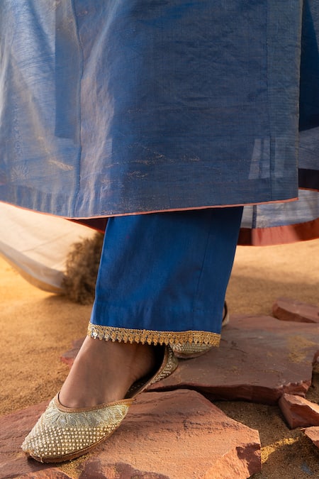 The White Tree Studio Blue Kurta Handloom Cotton Embroidery Suzani Placket And Pant Set at Aza Fashions The White Tree Studio_Blue Kurta Handloom Cotton Embroidery Suzani Placket And Pant Set _at_Aza_Fashions