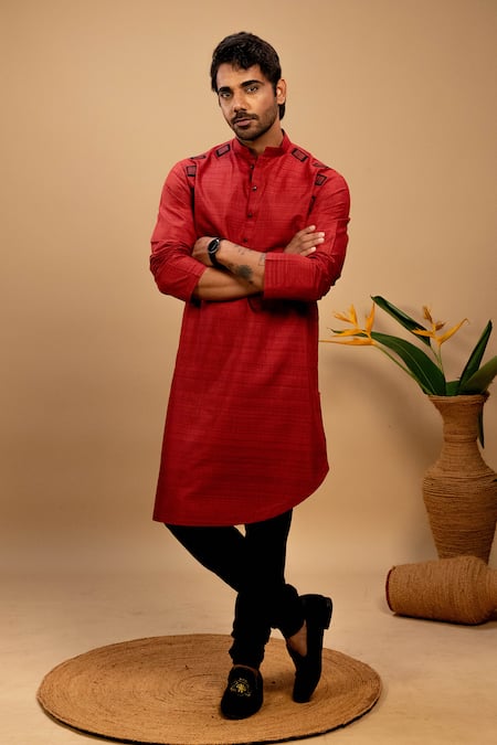 Agape Placement Applique Kurta With Churidar 