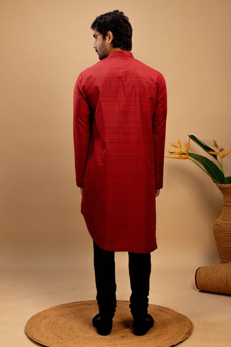 Shop Agape Red Handloom Cotton Placement Applique Square Kurta With Churidar at Aza Fashions Shop_Agape_Red Handloom Cotton Placement Applique Square Kurta With Churidar_at_Aza_Fashions