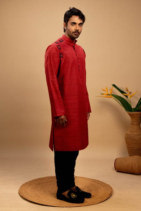 Buy Agape Red Handloom Cotton Placement Applique Square Kurta With Churidar Online at Aza Fashions Buy_Agape_Red Handloom Cotton Placement Applique Square Kurta With Churidar_Online_at_Aza_Fashions