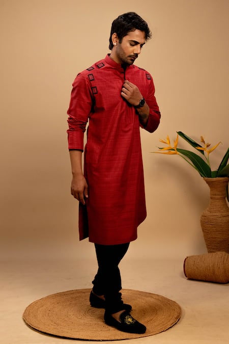 Agape Red Handloom Cotton Placement Applique Square Kurta With Churidar at Aza Fashions Agape_Red Handloom Cotton Placement Applique Square Kurta With Churidar_at_Aza_Fashions