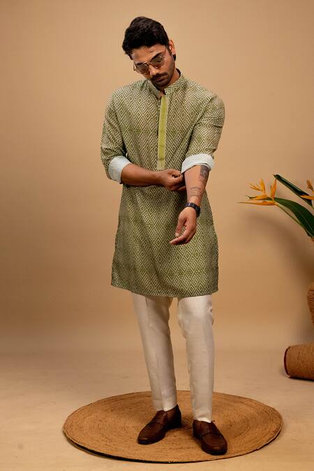 Buy_Agape_Green Silk Print Diamond Kurta With Trouser