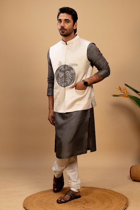 Agape Grey Silk Patch Work Quilted Floral Bundi Kurta Set 