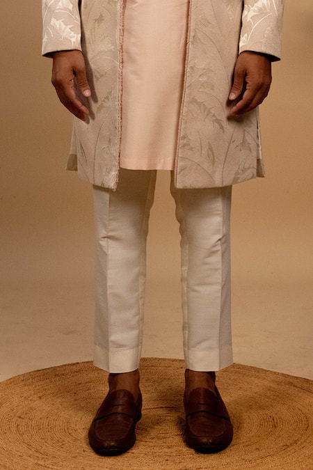 Shop_Agape_Peach Suiting Applique Cord Abstract Leaf Vine Pattern Bundi Kurta Set_Online_at_Aza_Fashions