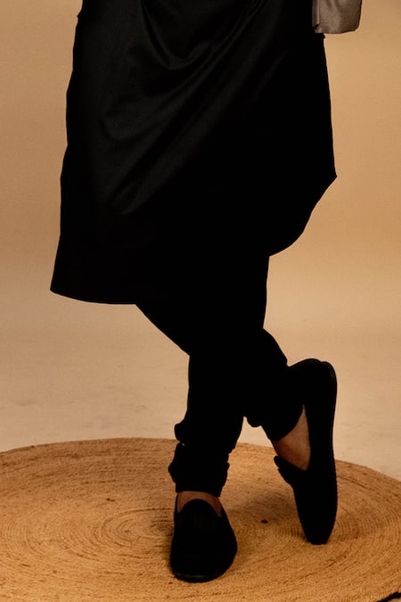 Shop_Agape_Brown Silk, Handloom Cotton Embroidery, Applique Thread Bundi Kurta Set _Online_at_Aza_Fashions