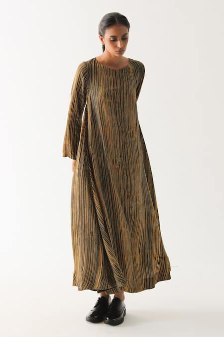 Shop Til Multi Color Cotton Round Neck Amber Striped Wrap Dress at Aza Fashions Shop_Til_Multi Color Cotton Round Neck Amber Striped Wrap Dress _at_Aza_Fashions