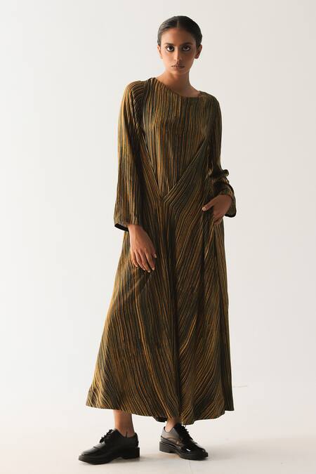 Buy Til Multi Color Cotton Round Neck Amber Striped Wrap Dress Online at Aza Fashions Buy_Til_Multi Color Cotton Round Neck Amber Striped Wrap Dress _Online_at_Aza_Fashions