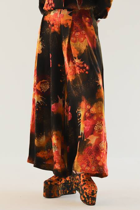 Buy_Til_Multi Color Georgette High Neck Florid Hand Painted Top And Trouser Set _Online_at_Aza_Fashions