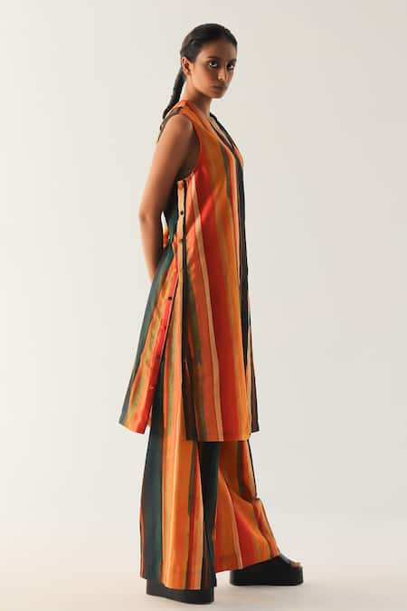 Shop_Til_Multi Color Chanderi Embroidery V-neck Calico Hand Painted Tunic And Trouser Set _Online_at_Aza_Fashions