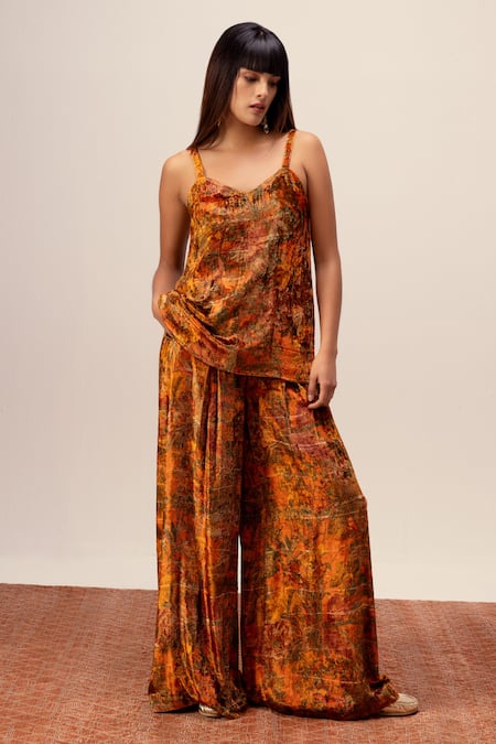 Reena Sharma Orange Viscose, Velvet Sweetheart Neck Nargis Print Cami Top With Pant 