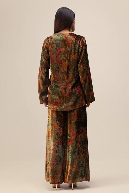 Shop Reena Sharma Green Viscose, Velvet Plunge Neck Nargis Floral Print Jacket With Pant at Aza Fashions Shop_Reena Sharma_Green Viscose, Velvet Plunge Neck Nargis Floral Print Jacket With Pant _at_Aza_Fashions