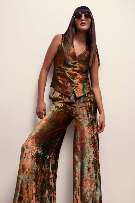 Shop_Reena Sharma_Green Velvet, Viscose V-neck Nargis Print Waistcoat With Pant _Online_at_Aza_Fashions