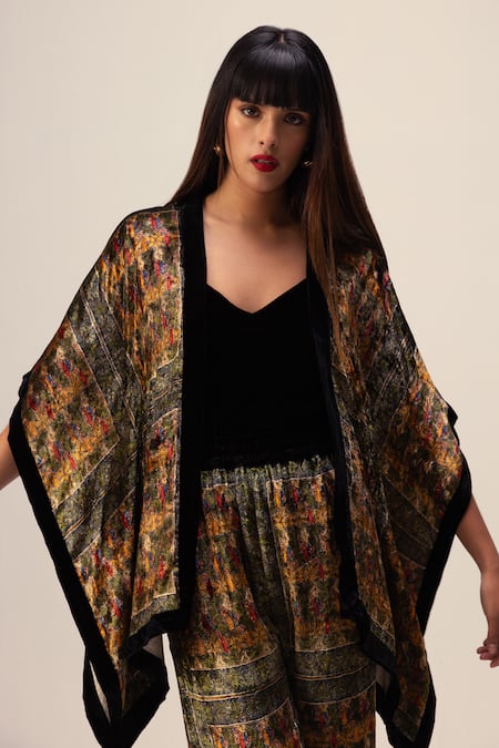 Buy_Reena Sharma_Green Viscose, Velvet Open Neck Amaya Print Kimono Jacket With Pant 
