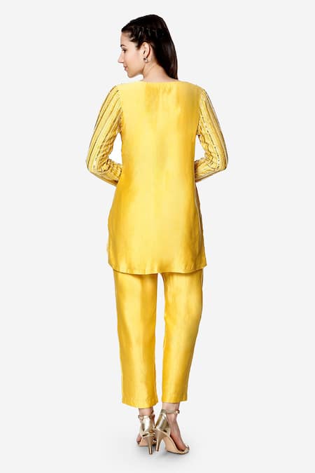 Shop_Bha Sha_Yellow Chanderi, Linen Sequins Round Neck Nia Embroidered Short Kurta And Pant Set _at_Aza_Fashions