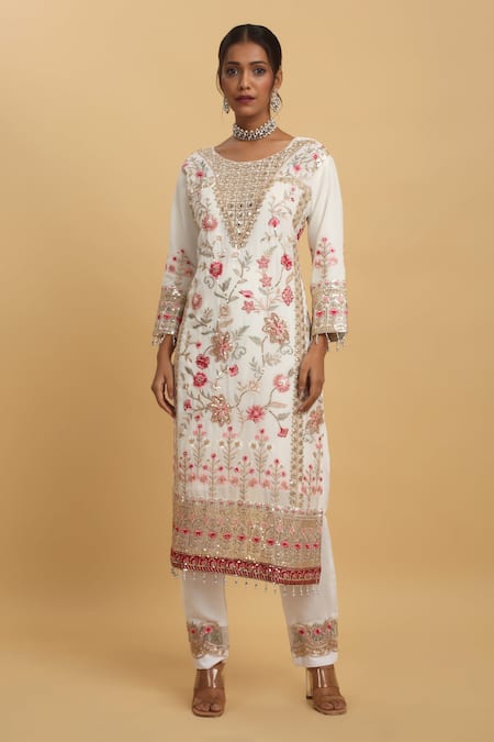 Aham-Vayam_White Georgette, Silk Embroidery Round Neck Floral Kurta Pant Set _Online_at_Aza_Fashions
