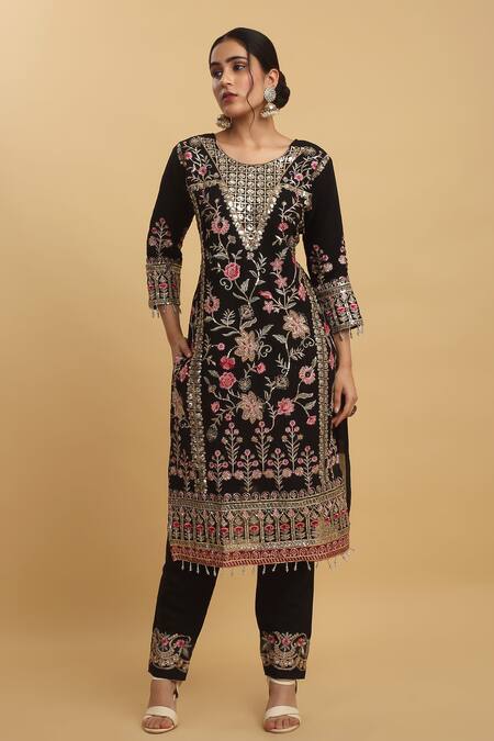 Aham-Vayam_Black Georgette, Silk Embroidery Round Neck Floral Work Kurta Set _Online_at_Aza_Fashions