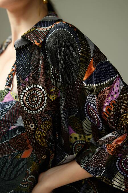 Tizzi_Multi Color Crepe Collared Doric Gaze Artistry Print Boxy Shirt_Online_at_Aza_Fashions