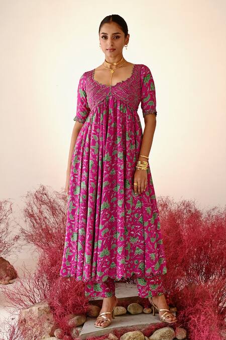 Baise Gaba_Magenta Crepe, Organza Embroidery V-neck Gulnaaz Floral Anarkali Set _Online_at_Aza_Fashions