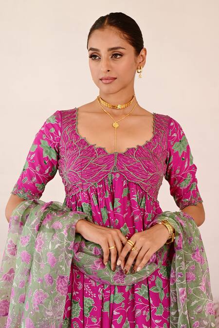 Baise Gaba_Magenta Crepe, Organza Embroidery V-neck Gulnaaz Floral Anarkali Set _at_Aza_Fashions
