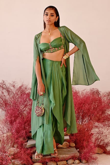 Buy Baise Gaba Green Satin, Organza, Crepe Embroidery Sweetheart Rehana Solid Cape Skirt Set Online at Aza Fashions Buy_Baise Gaba_Green Satin, Organza, Crepe Embroidery Sweetheart Rehana Solid Cape Skirt Set _Online_at_Aza_Fashions