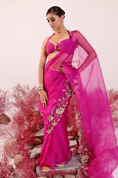 Baise Gaba Dastaan Floral Embroidered Saree 