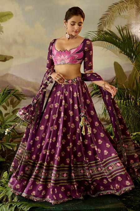 Baise Gaba Kamli Lotus Print Lehenga Set 