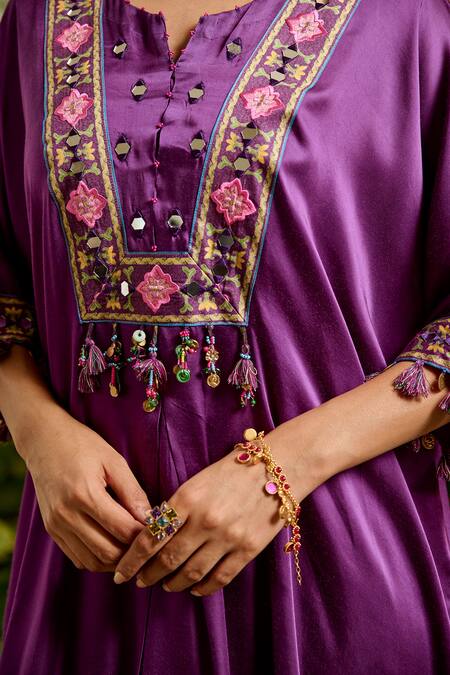 Buy Baise Gaba Purple Satin, Silk Mirrors, Tassels Split V-neck Kumari Work Kaftan Online at Aza Fashions Buy_Baise Gaba_Purple Satin, Silk Mirrors, Tassels Split V-neck Kumari Work Kaftan _Online_at_Aza_Fashions