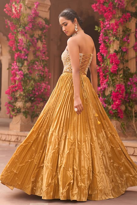 Shop Reeti Arneja Yellow Silk, Organza Embroidery Square Neck Corset And Geometric Pleated Lehenga at Aza Fashions Shop_Reeti Arneja_Yellow Silk, Organza Embroidery Square Neck Corset And Geometric Pleated Lehenga _at_Aza_Fashions