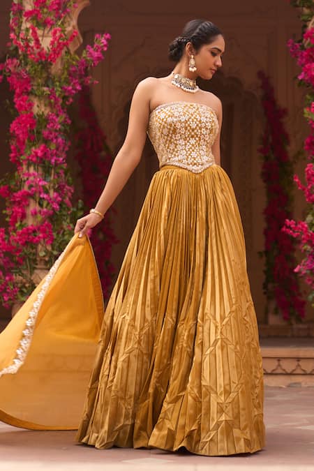 Reeti Arneja Yellow Silk, Organza Embroidery Square Neck Corset And Geometric Pleated Lehenga Online at Aza Fashions Reeti Arneja_Yellow Silk, Organza Embroidery Square Neck Corset And Geometric Pleated Lehenga _Online_at_Aza_Fashions