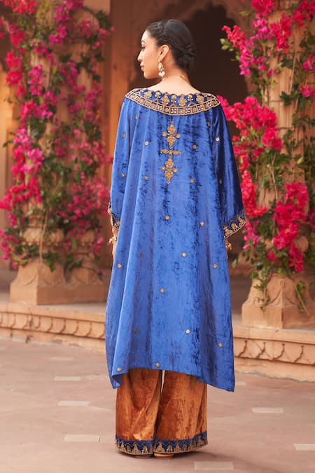 Shop_Reeti Arneja_Blue Velvet Beads, Embroidery V-neck Syahi Tribal Kurta With Pant _at_Aza_Fashions