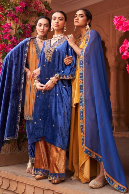 Reeti Arneja_Yellow Velvet, Chiffon Beads Round Neck Rabiya Hand Embellished Kurta Salwar Set _Online_at_Aza_Fashions