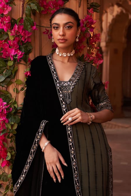 Buy_Reeti Arneja_Green Georgette, Velvet Beads, Cut Work, Embroidery Beaded Yoke Kurta Salwar Set _Online_at_Aza_Fashions