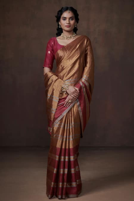 Dressfolk Gold Tejaswi Roman Handwoven Saree With Unstitched Blouse Fabric 