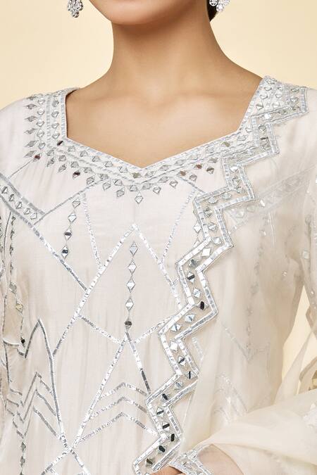 Shop_Priyaa_Ivory Chanderi Mirrors, Embroidery V-neck Kurta Trouser Set _Online_at_Aza_Fashions