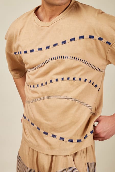 Banana Labs_Beige Cotton Big Wave Hand Block Printed T-shirt And Pant Set _Online_at_Aza_Fashions
