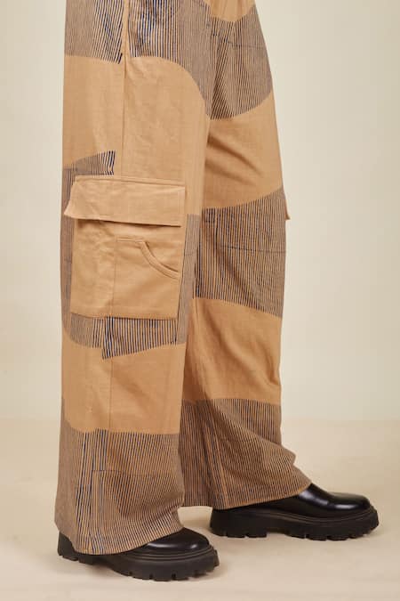 Buy_Banana Labs_Beige Cotton Big Wave Hand Block Printed T-shirt And Pant Set _Online_at_Aza_Fashions