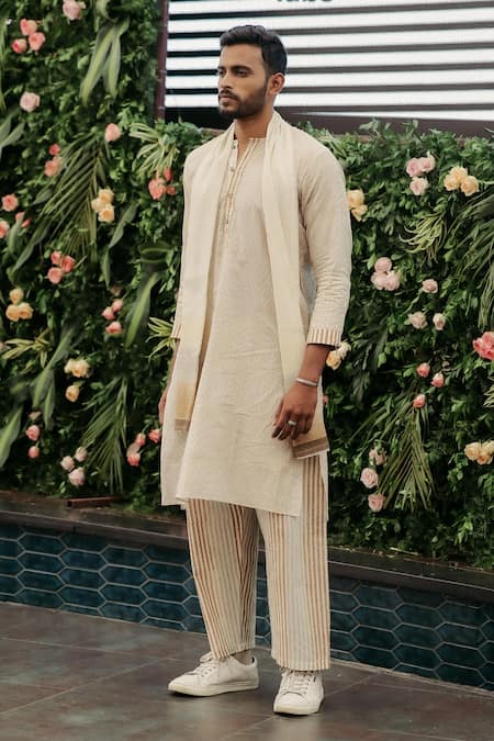 Banana Labs Brown Cotton Embroidery Sparkler Hand Block Print Kurta Set Online at Aza Fashions Banana Labs_Brown Cotton Embroidery Sparkler Hand Block Print Kurta Set _Online_at_Aza_Fashions