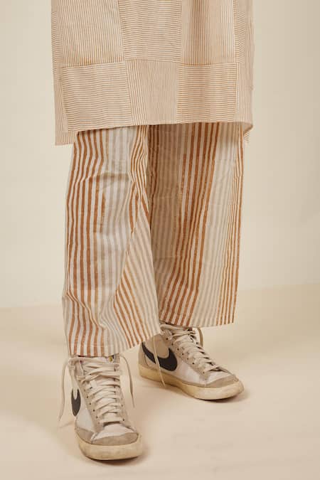 Shop Banana Labs Brown Cotton Embroidery Sparkler Hand Block Print Kurta Set Shop_Banana Labs_Brown Cotton Embroidery Sparkler Hand Block Print Kurta Set