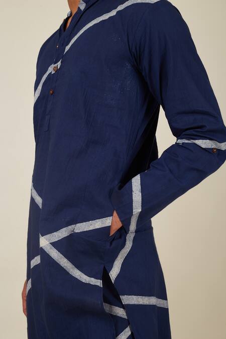 Banana Labs_Blue Cotton Embroidery Strike Hand Block Print Kurta Set _at_Aza_Fashions