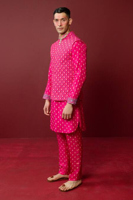 Buy_Ridhimaa Gupta_Fuchsia Viscose, Cotton Embroidery Shambhu Butti Pattern Kurta With Pant _Online_at_Aza_Fashions