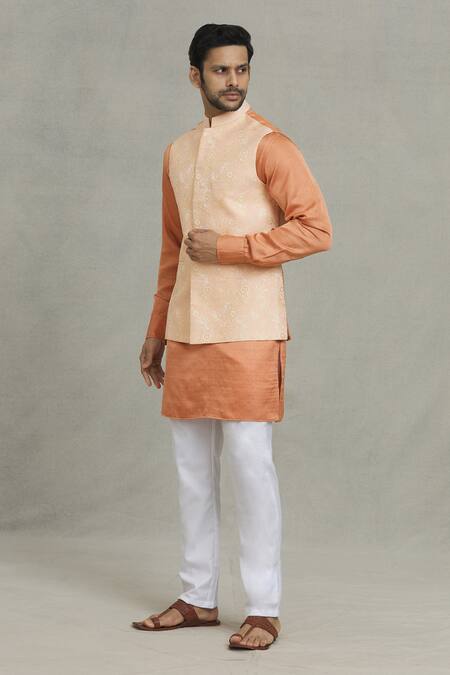 Shop Spring Break Gold Cotton, Silk Embroidery Floral Woven Bundi And Kurta Set Online at Aza Fashions Shop_Spring Break_Gold Cotton, Silk Embroidery Floral Woven Bundi And Kurta Set _Online_at_Aza_Fashions