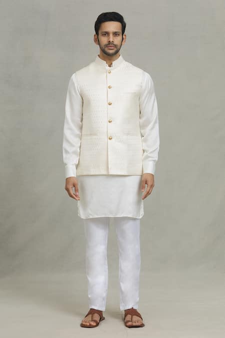 Spring Break Cream Cotton, Silk Geometric Woven Bundi And Kurta Set Online at Aza Fashions Spring Break_Cream Cotton, Silk Geometric Woven Bundi And Kurta Set _Online_at_Aza_Fashions