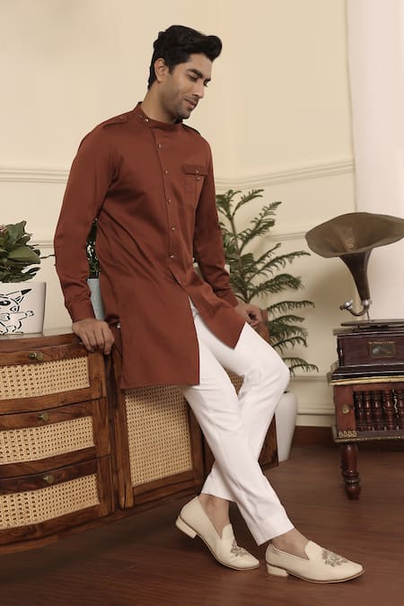 Shop_Kustomeyes_Brown Cotton Asymmetric Kurta Set _at_Aza_Fashions