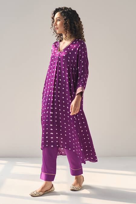 Buy_Label Mansi Nagdev_Purple Modal, Silk Sequins V-neck Aahana Bandhani Kurta With Pant _Online_at_Aza_Fashions