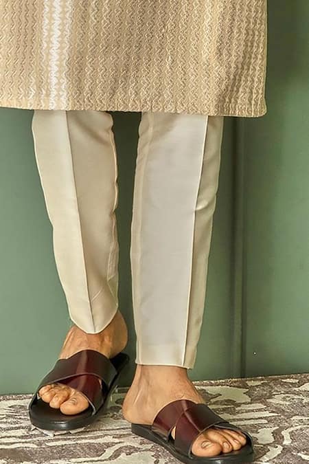 Buy Asuka Beige Chanderi Silk Embroidered Resham Work Vintage Kurta Set Online at Aza Fashions Buy_Asuka_Beige Chanderi Silk Embroidered Resham Work Vintage Kurta Set _Online_at_Aza_Fashions