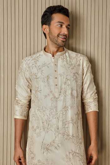 Shop Asuka Cream Chanderi Silk Sequins, Embroidery Floral Dabka Kurta Set Online at Aza Fashions Shop_Asuka_Cream Chanderi Silk Sequins, Embroidery Floral Dabka Kurta Set _Online_at_Aza_Fashions