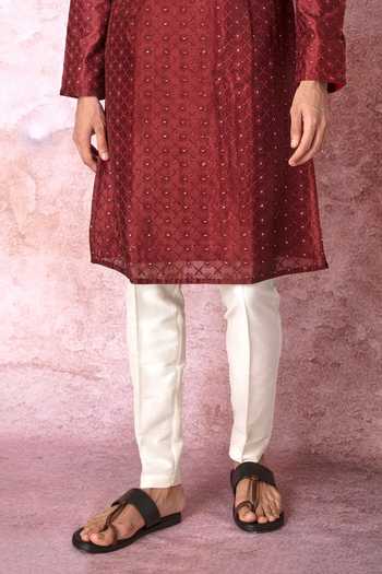 Asuka_Maroon Chanderi Silk Embroidery Floral Jaal Resham Kurta Set _Online_at_Aza_Fashions